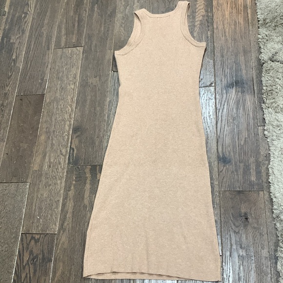 Rachel Zoe Ribbed Sleeveless MIDI Dress - Picture 3 of 4